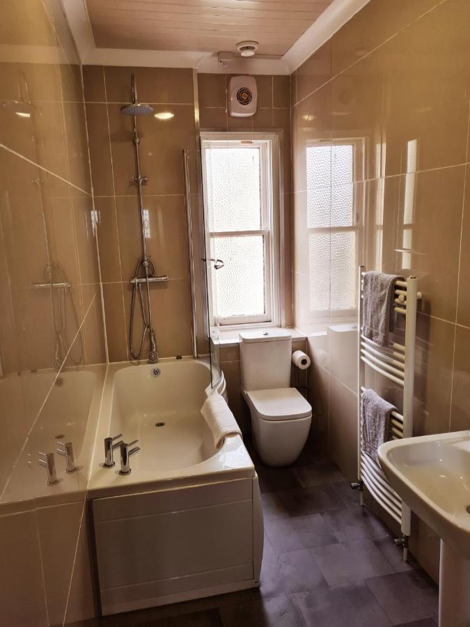 ダンディー Royal Victoria Houseヴィラ エクステリア 写真